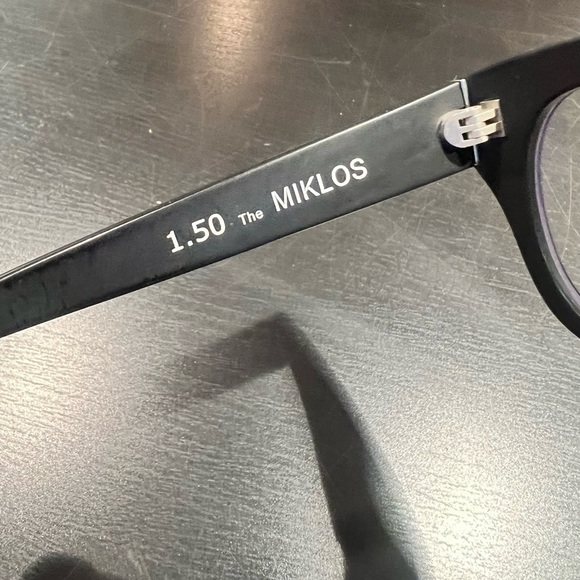 Caddis Eye Appliances Miklos Medium progressives readers 1.50 - Picture 3 of 5